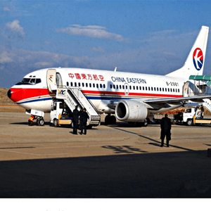 郑州机场快递航空快运业稳步发展的原因是什么？